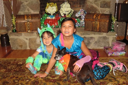 Kasen, Karis and Marley in Halloween costumes
